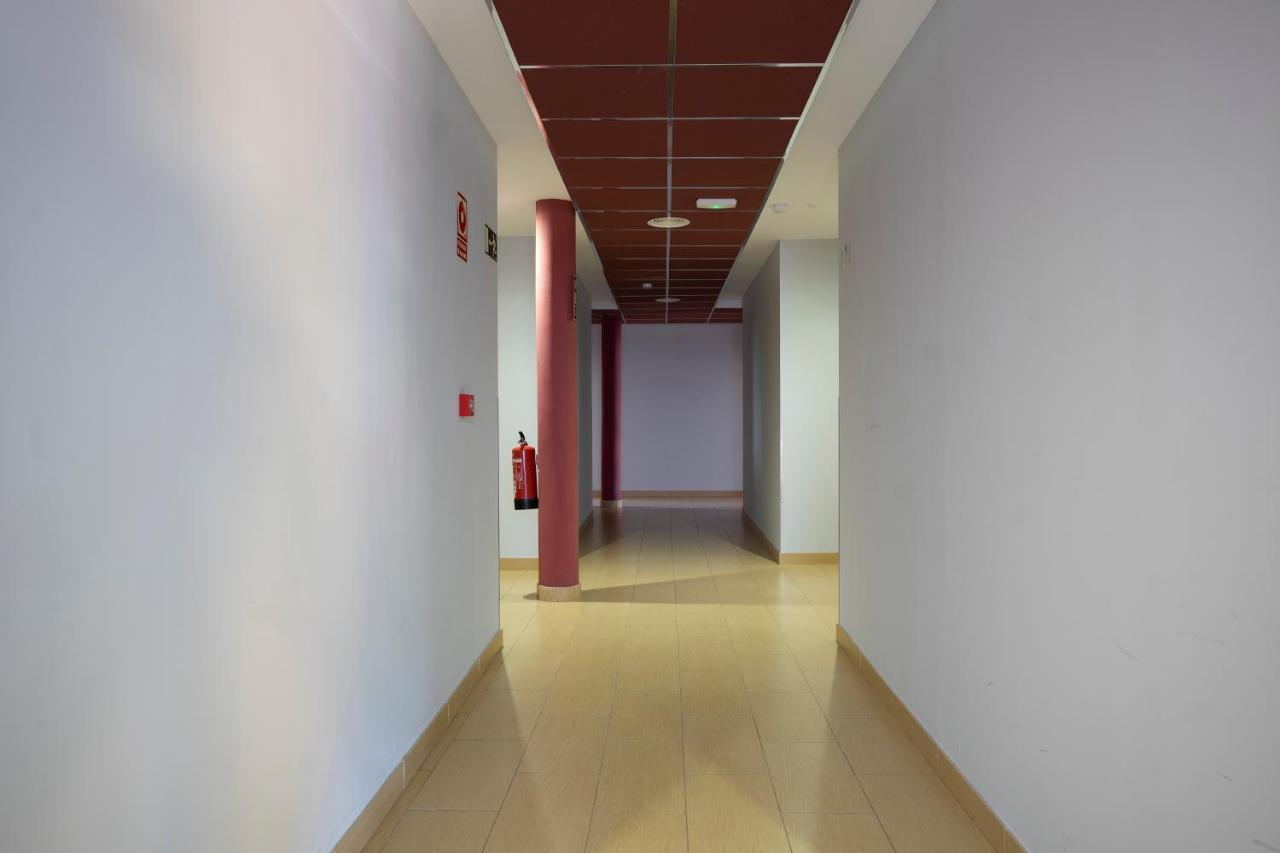 Hotel Los Barruecos By Croma Malpartida de Cáceres Exteriör bild